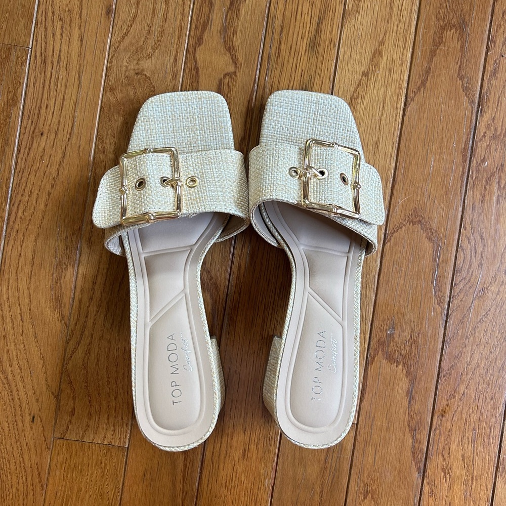 TOP Moda Beige Buckle Slide Sandals